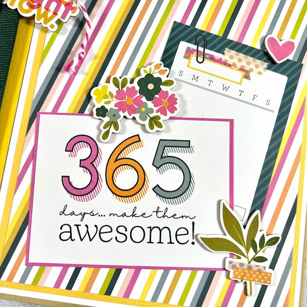 365 Yearly Scrapbook Album for photos of family & friends