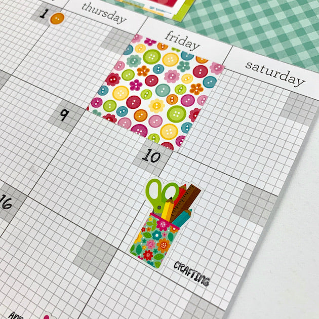 Cute and Crafty Scrapbook Calendar 12x12 Layout